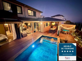 Villa Les Songes Bleus, sa piscine, son Spa et sa vue sur l'Océan Indien
